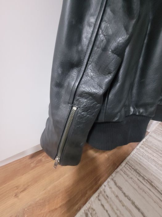 Мужская кожаная куртка