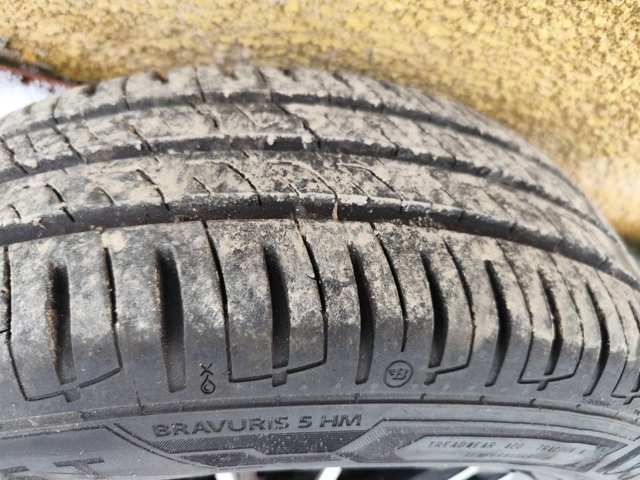 15 ки джанти 5х112 6j ET 45 с гуми BARUM