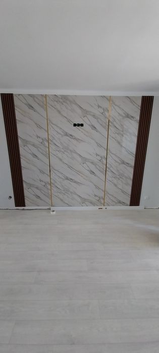 Кафель,ламинат,линолеум,плинтус.