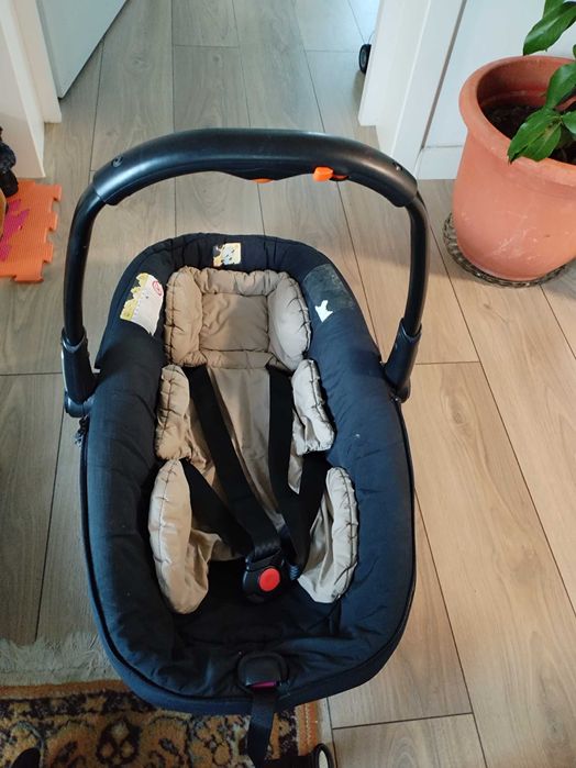 Landou scaun auto copii Matrix Cup