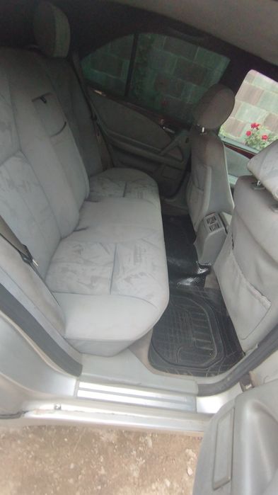 Мерседесcc W 210