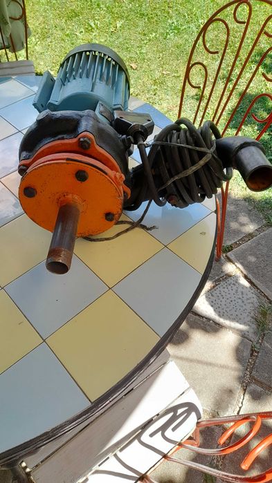 Водна помпа в комплект с ел.мотор