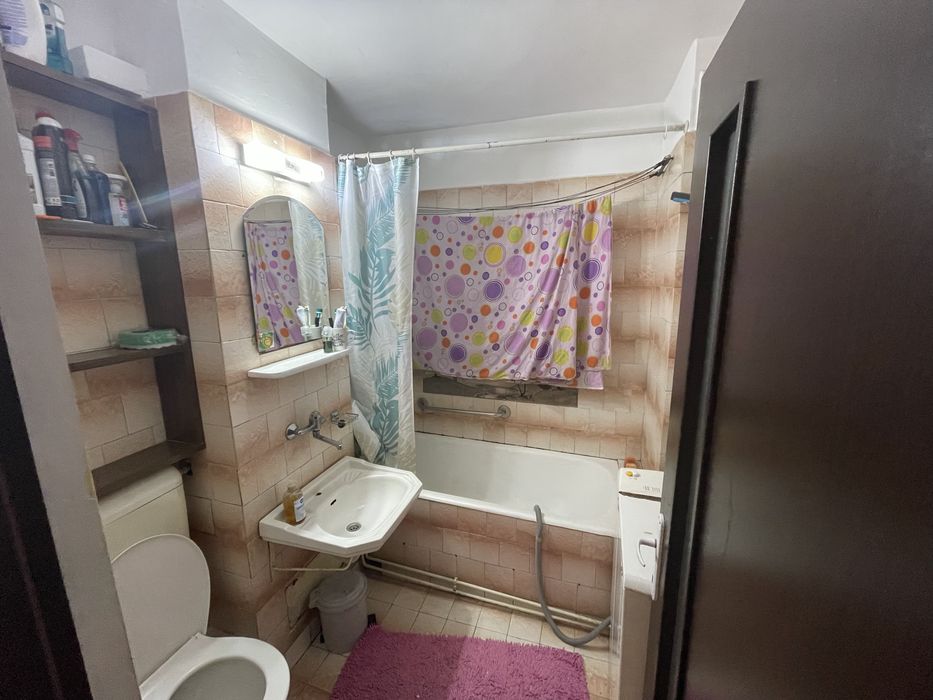 Apartament cu 3 camere in Tudor de ichiriat