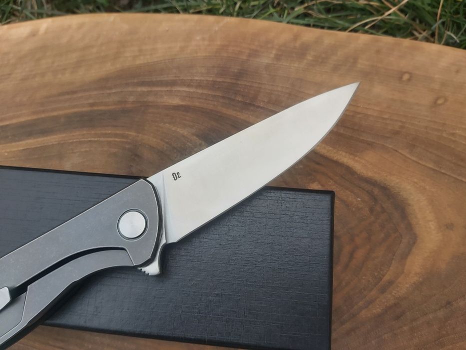 Сгъваем джобен нож D2,заключване Frame Lock, D119