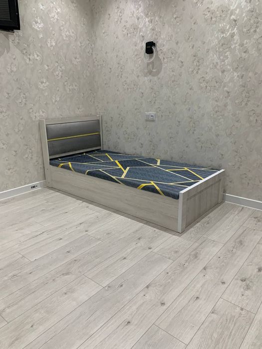 Бир кишилик диван