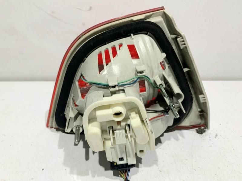 Stop dreapta capota portbagaj BMW Seria 3 LCI E90 7289428