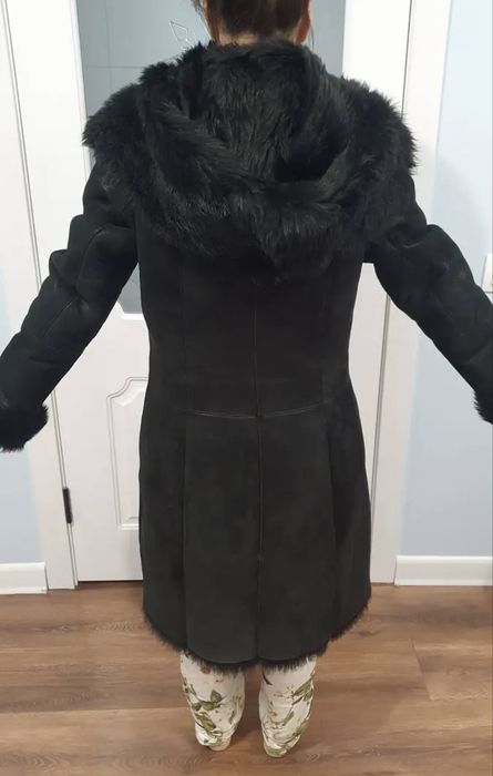 Продам дубленку натуральная овчина.