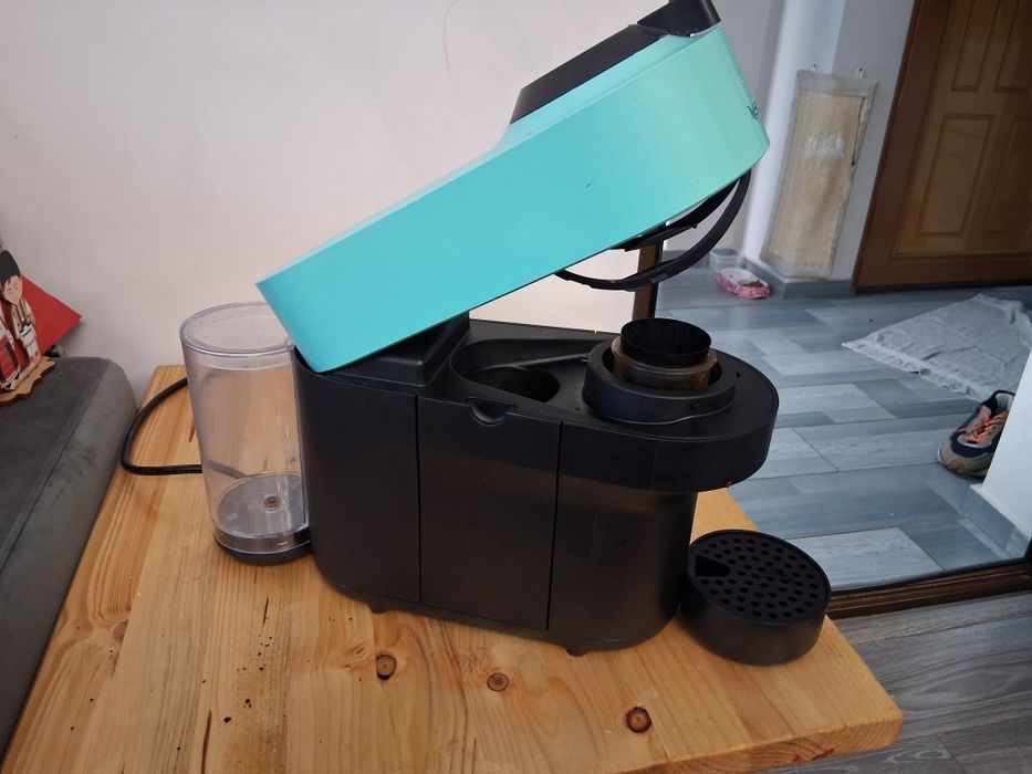 Aparat cafea Nespresso Vertuo Pop