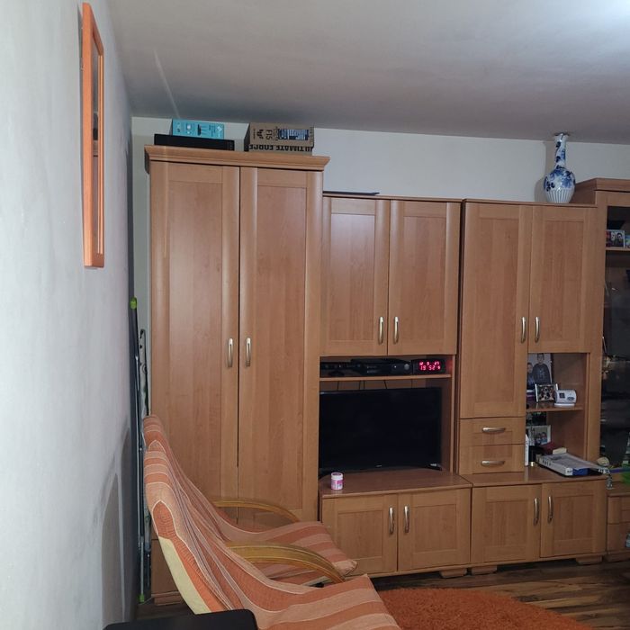 Vând sau schimb apartament cu 1 cameră – 41 mp utili – Zona Confecții, Arad