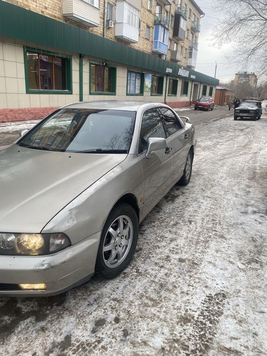 Продам Mitsubishi Diamante