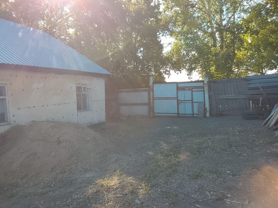 Продам дом на 1 микрорайоне