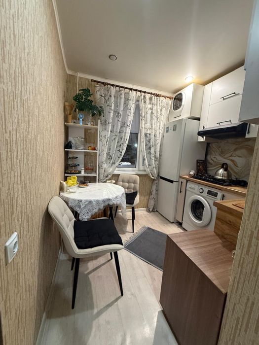 Продается 4-х комн.кв., 1978 г