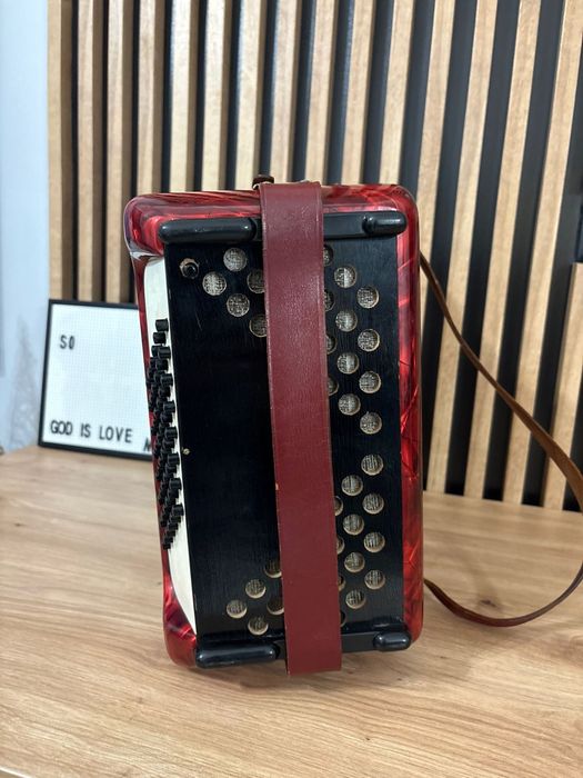 Acordeon Concerto IV cu 48 de basi