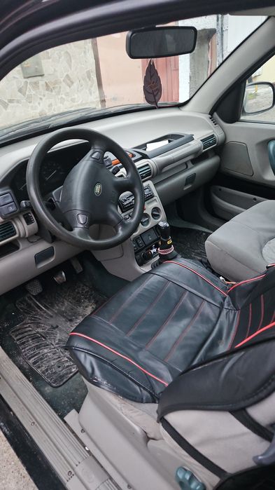 Vind LAND ROVAR 2004