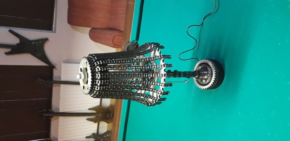 Нощна лампа от авточасти