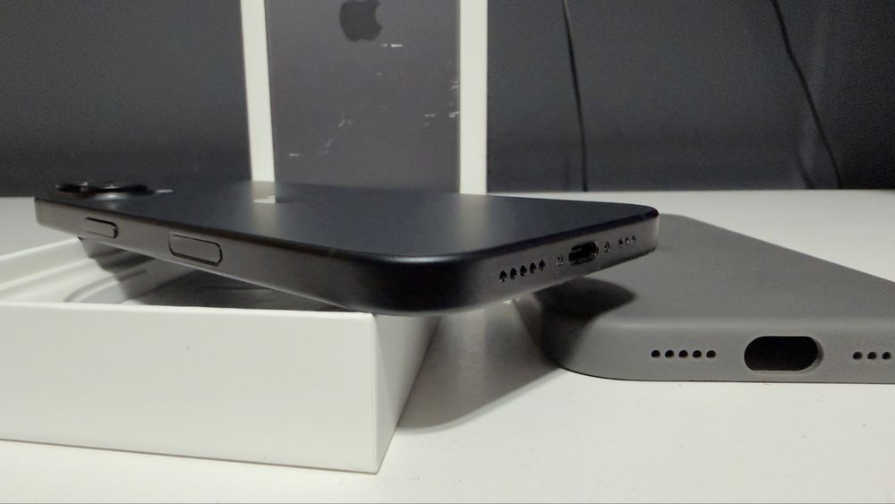 КАТО НОВ!! iphone 16 128gb 94% battery