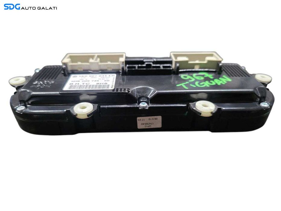 Climatronic Panou Comanda AC Aer Conditionat Clima Volkswagen Jetta 4 MK4 2011 - 2018 Cod 5K0907044ER [N4205]