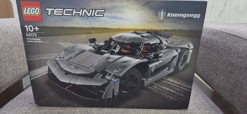 Продам Lego Technic оригинал