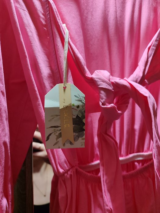 Продам платье летнее