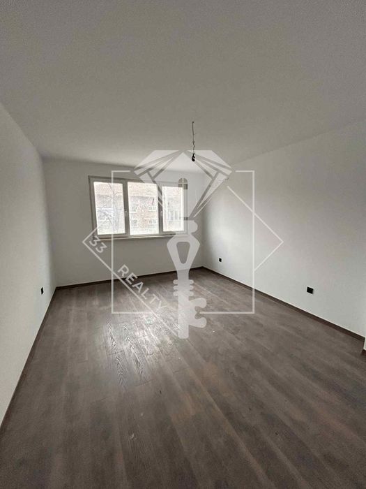 Продава се Етаж от къща в Пловдив, Гагарин - 92 кв.м за 998 €/кв.м - Снимка #4