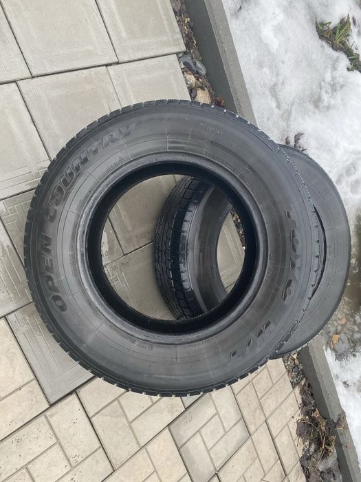 Продам резину 255/65 р17