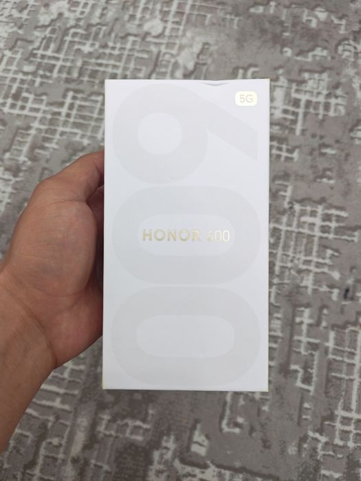 Honor 600 ideal srochna sotiladi