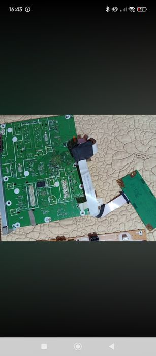 Placă și sursa TV SHARP