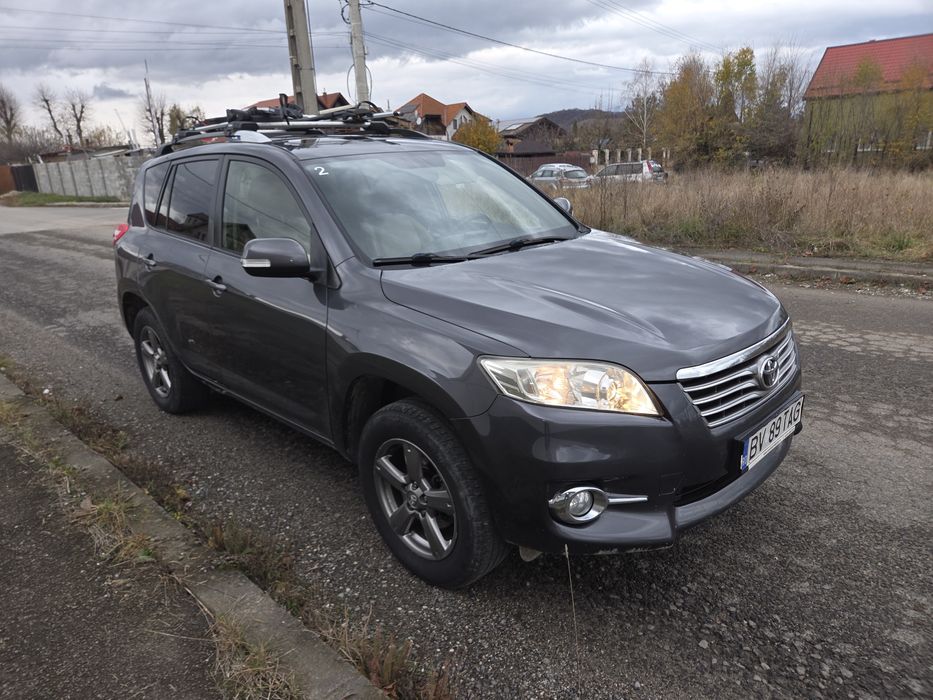 TOYOTA  RAV 4 Benzina