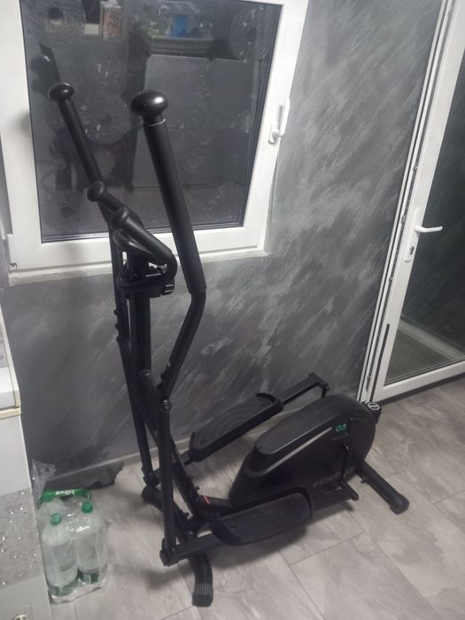 Bicicletă eliptică fitness, stare foarte bună, perfect funcțională – 700 lei negociabil