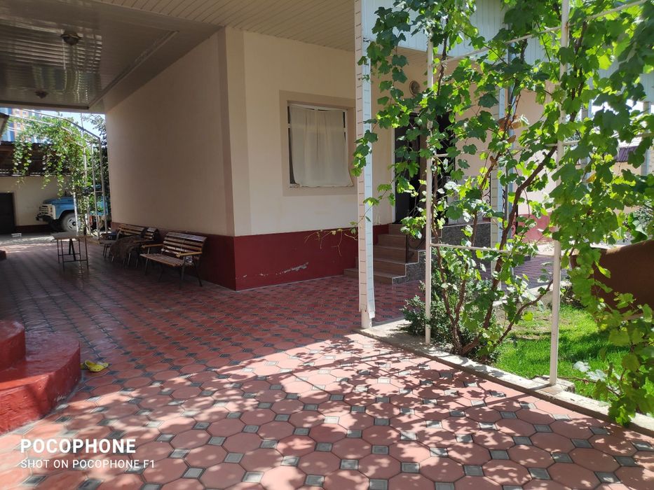 Срочно продаётся дом в р-не Водник!
Площадь участка — 5,7 соток,