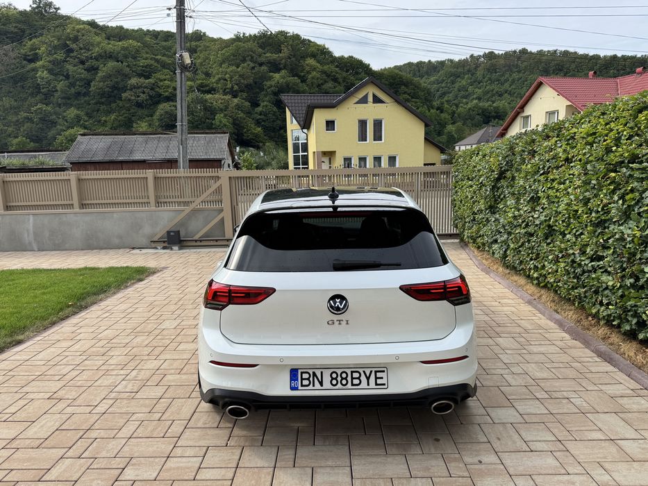VOLKSWAGEN Golf 2021 — imagine 5