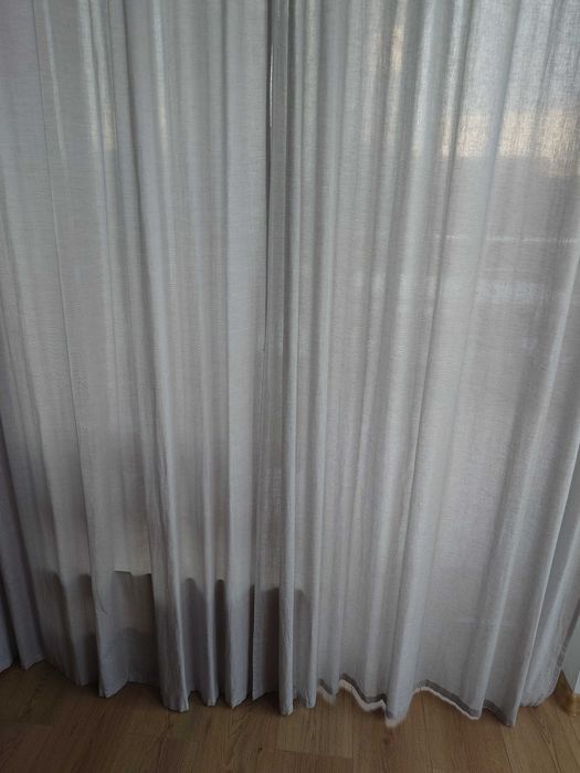 Draperii subțiri gri, 8 bucăți, cu rejansa, 145 X 250cm, folosite