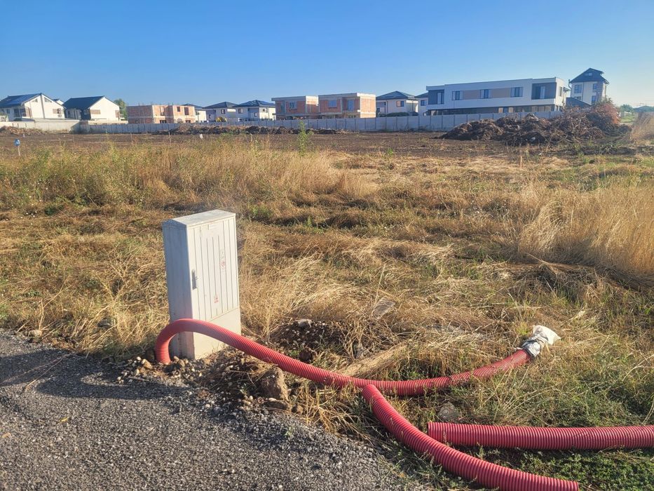 Teren de vânzare str. Rubinului