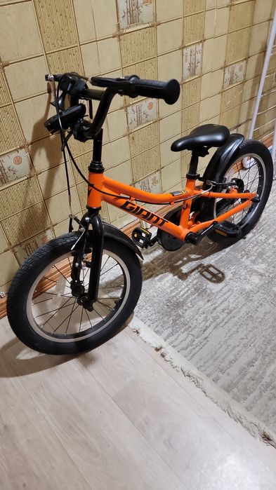 Детский велосипед GIANT