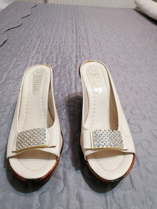 Дамски обувки номер 39