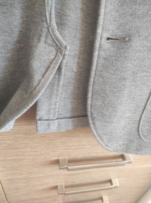 Мъжко сиво сако трико