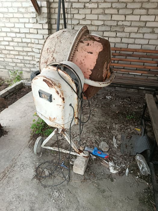 Бетономешалка  180 литров б\у