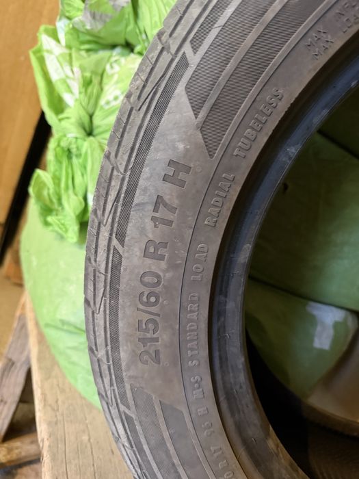 Летние автошины. 215. 60. R17.