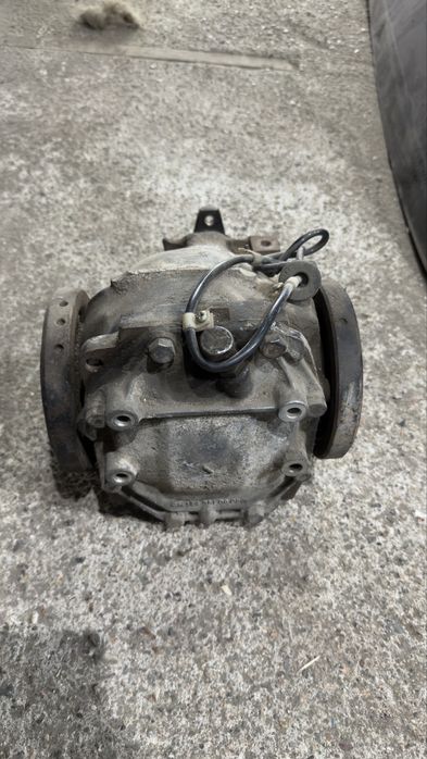 Редуктор на мерседес 190
