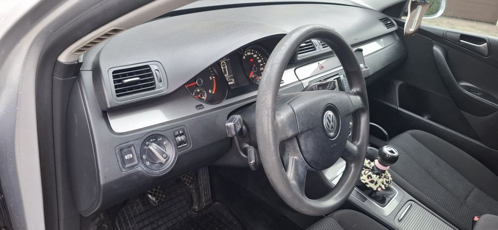 VOLKSWAGEN Passat 2010 — imagine 5