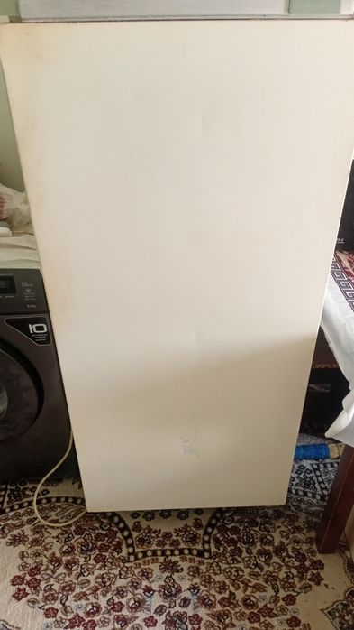 Сср халадилник ишлаши яхши ичлари тоза хиди йук