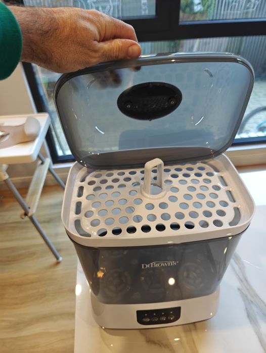 Sterilizator electric Dr. Brown’s – stare foarte bună