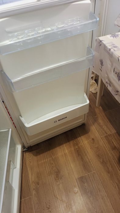 Frigider funțiinză perfect