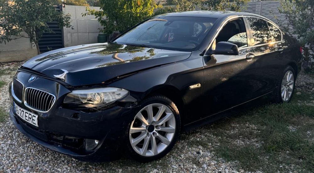 Bmw seria 5 f10 520d avariat