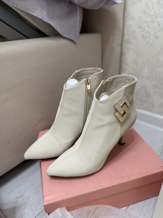 Женская обувь от josiny