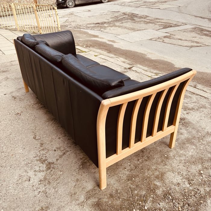 Датски 3-местен диван – естествена кожа, масив, скандинавски стил