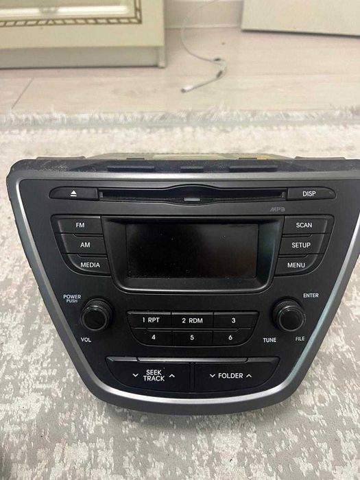 Магнитола Хюндай!