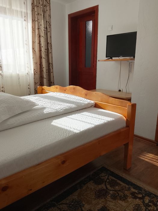 Cazare cu piscină interioară Arieseni