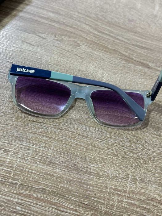 Продавам Слънчеви Очила Just Cavalli