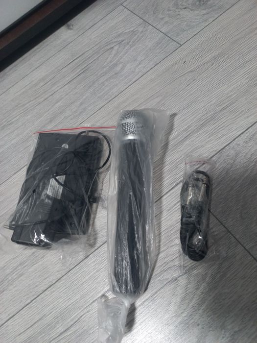 Microfon SHURE original SH-200